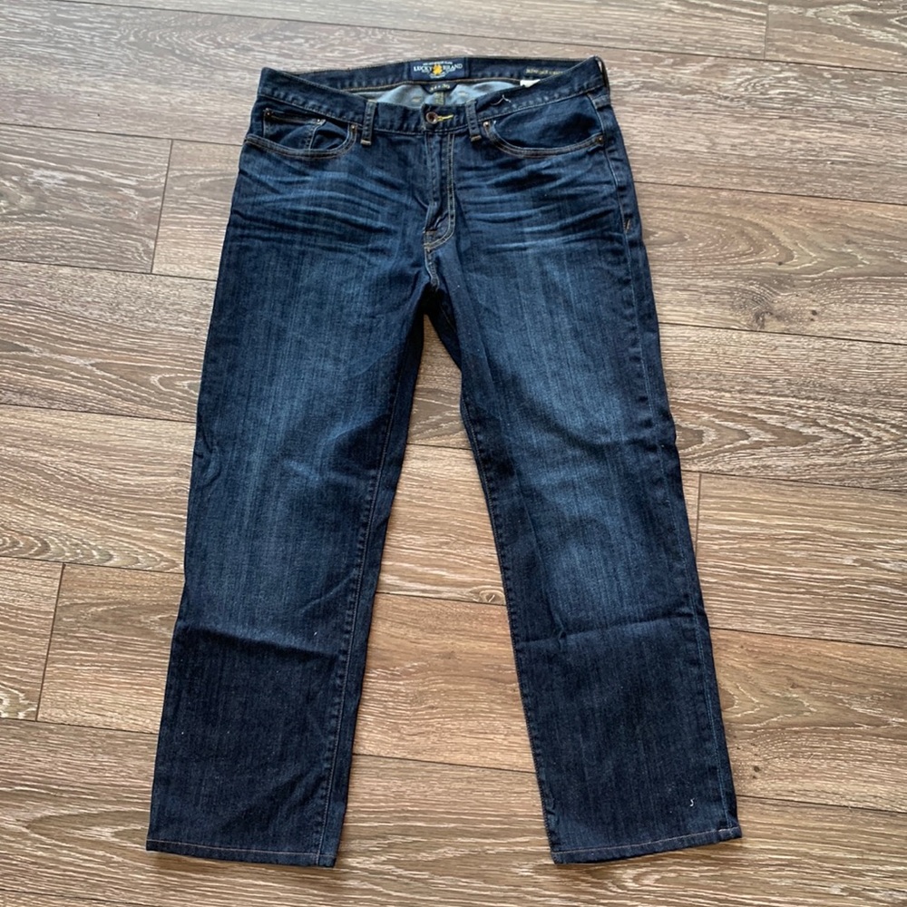 Like New Lucky Brand 363 Vintage Straight Leg Blue Jeans size 34x30